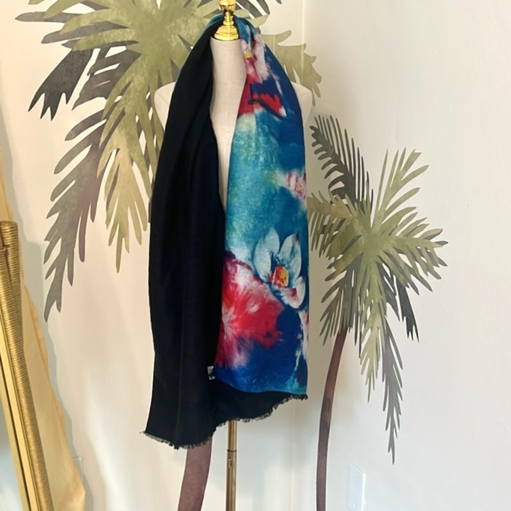 ⭐️Jessica McClintock,Women's Super Soft Floral Print Shawl/Wrap/Lap Blanket - Picture 10 of 10